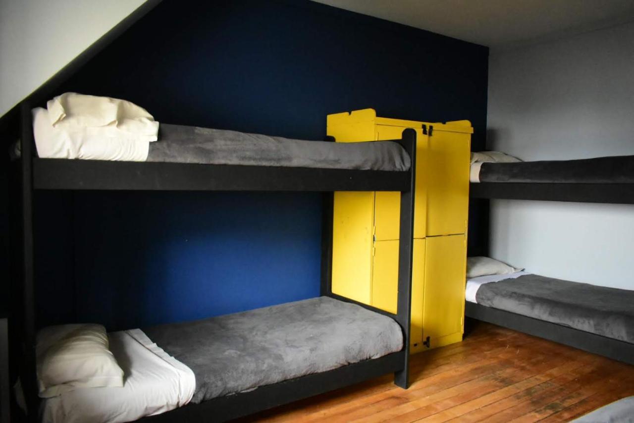 סן קרלוס דה ברילוצ'ה Cinerama Hostel מראה חיצוני תמונה