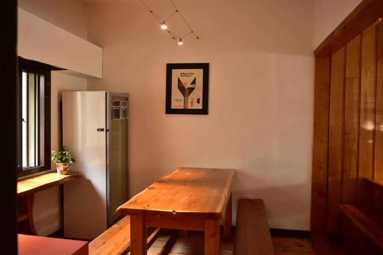 סן קרלוס דה ברילוצ'ה Cinerama Hostel מראה חיצוני תמונה