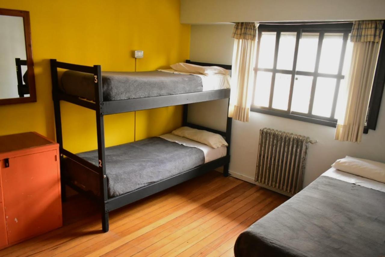 סן קרלוס דה ברילוצ'ה Cinerama Hostel מראה חיצוני תמונה