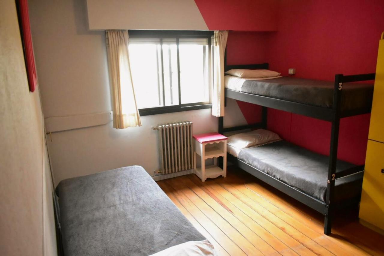 סן קרלוס דה ברילוצ'ה Cinerama Hostel מראה חיצוני תמונה